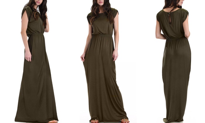 Lyss Loo Navy Tropical Timeless Maxi Dress. Available In Plus Sizes.