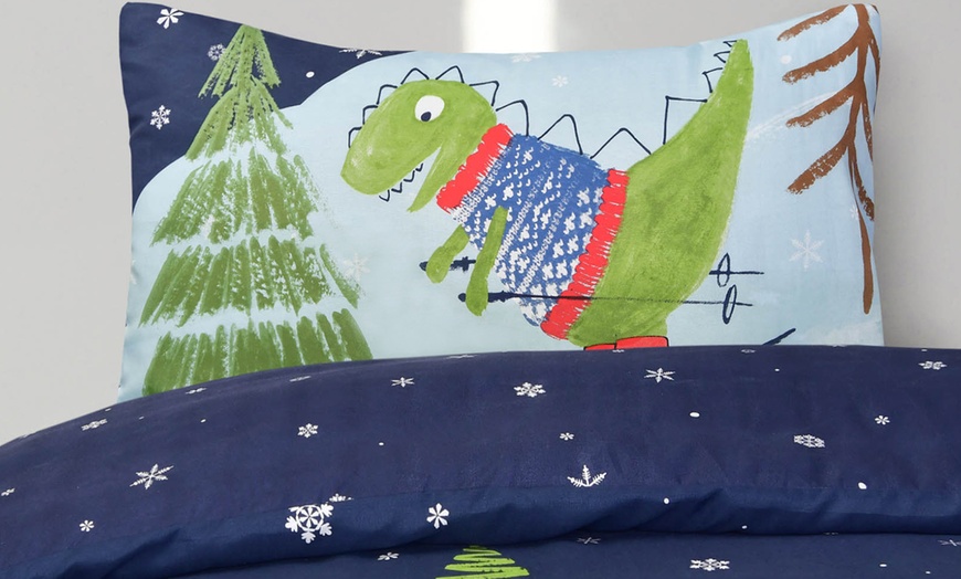 Image 5: Super Soft and Reversible Dino Skiing Printed Duvet Set