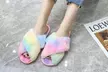 Chaussons en fausse fourrure colorée - Image 7