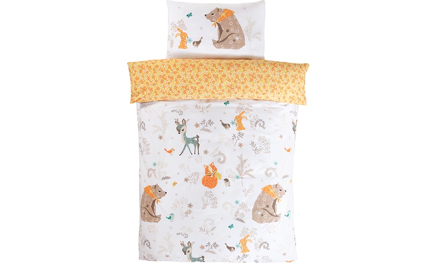 Image 6: Kids' Reversible Duvet Set