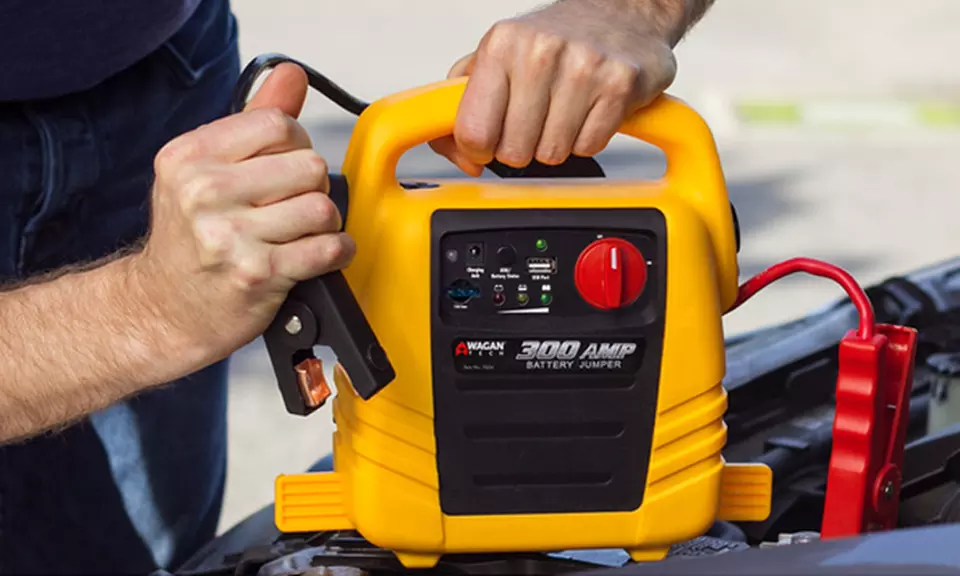 Wagan 300 Amp Battery Jump starter - Primary Image