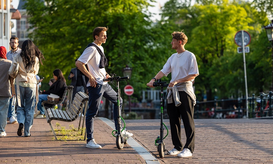Image 19: Amsterdam per elektrische step: 1 of 3 uur of een hele dag