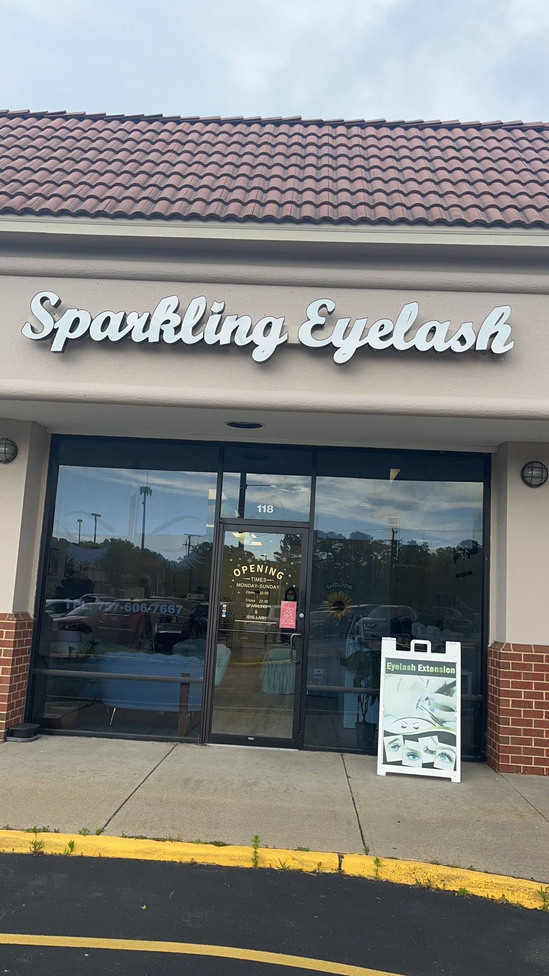 Sparkling Eyelash