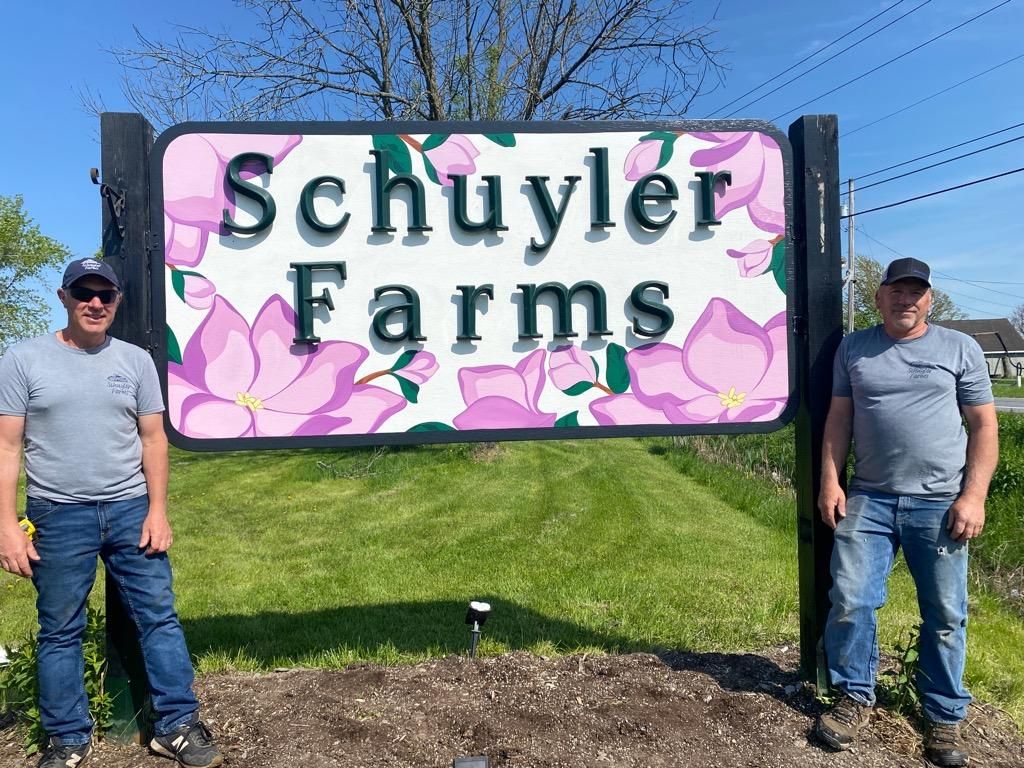 Schuyler Farms Wine & Corn Maze