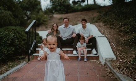30 Minute Outdoor Photography Session with Photo Package - Liz Avery | San Diego Portrait Photography & Events