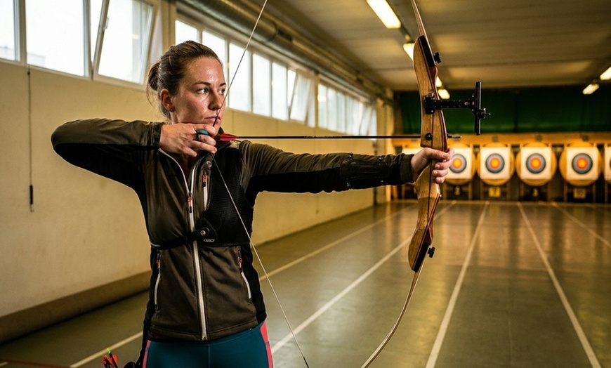 Image 5: Archery Training Lesson at Premier Range in Mission Viejo
