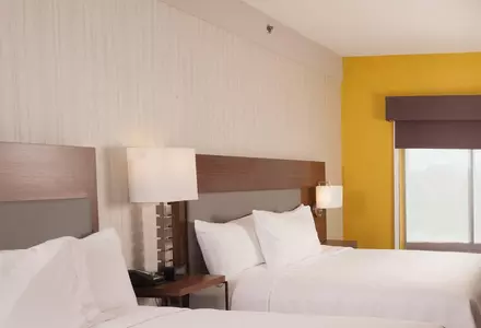 2-Queen 1-Bedroom Suite