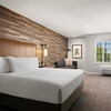 Image 21: Napa Valley Hotel with Pool, Breakfast & Winery Access