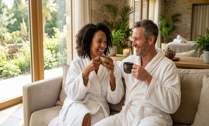 Image 2: Relax Together and Bond with 60-Min Couples Massages with Hot Stones