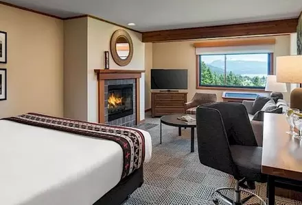 Superior River King Room