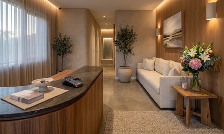 60 Min Deep Tissue or Swedish Massage with Aromatherapy and Hot Stone - Foot Smile Massage