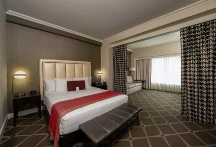 Commonwealth Suite