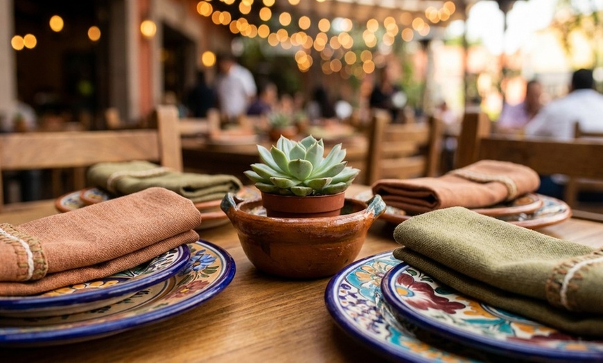 Image 8: Satisfy Your Cravings with $20 or $40 Food and Drink Options