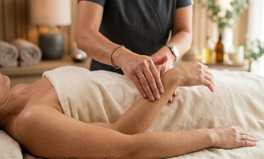 Image 7: Lymphatic Drainage Massages: Choose 1, 2, or 3 Sessions