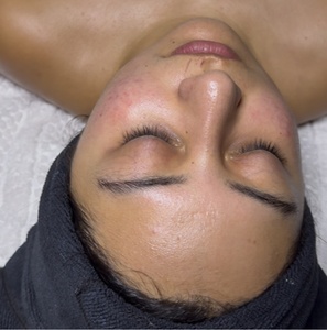One 60-Minute Classic Facial - Artemis Esthetics by Lorena LLC
