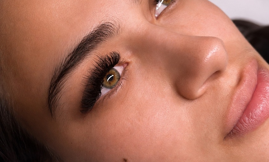Image 7: Custom Eyelash Extensions for Fuller, Defined Lashes