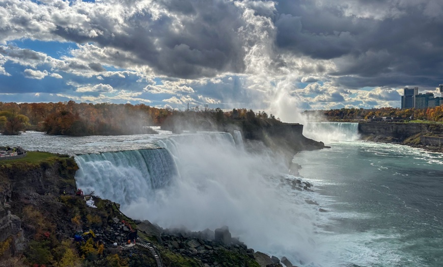 Image 6: Niagara Falls Day Trip from New York City with Amigo Tours