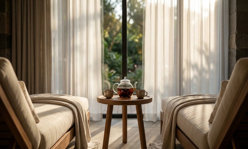 Image 2: Couples or Individual 60 or 90-minute Massage at Amenity Spa 85