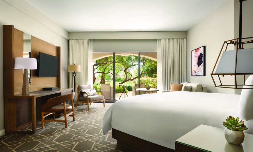 Image 17: Scottsdale Resort with Six Pools & Spa