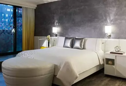Pool-View Junior Suite