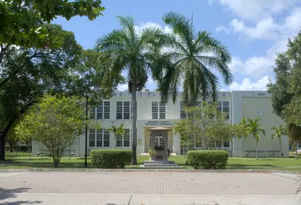 Sailboat Bend Historic District