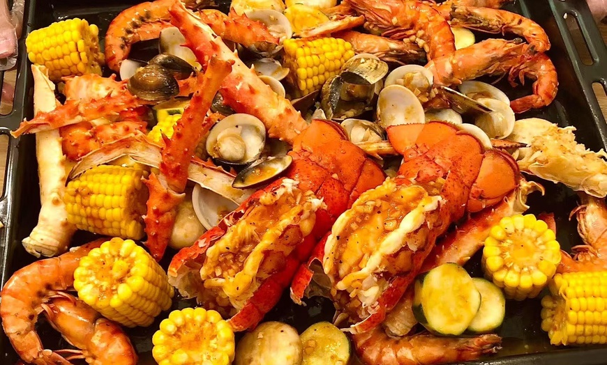 Image 6: Treat yourself to Seafood Boils & Chinese-American Dishes in Des Peres