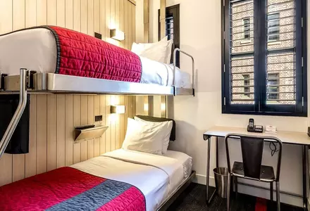 Bunk Pod