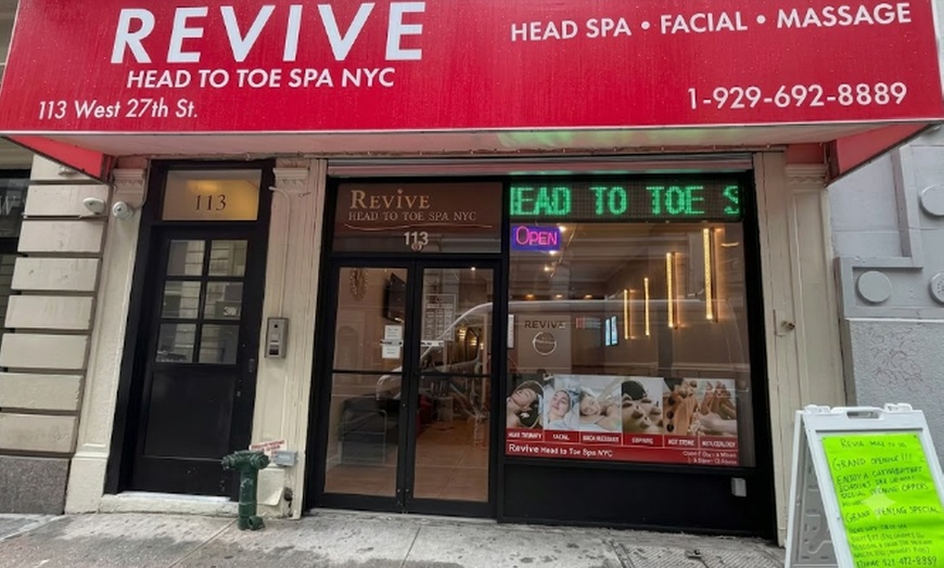 Image 6: Couples Swedish or Deep Tissue Massage with Hot Stones (60 or 90 Min)