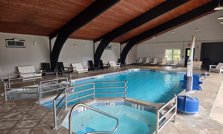 Image 19: Member-Only Deal: Dutch Wonderland Inn in Lancaster –Family-Friendly 