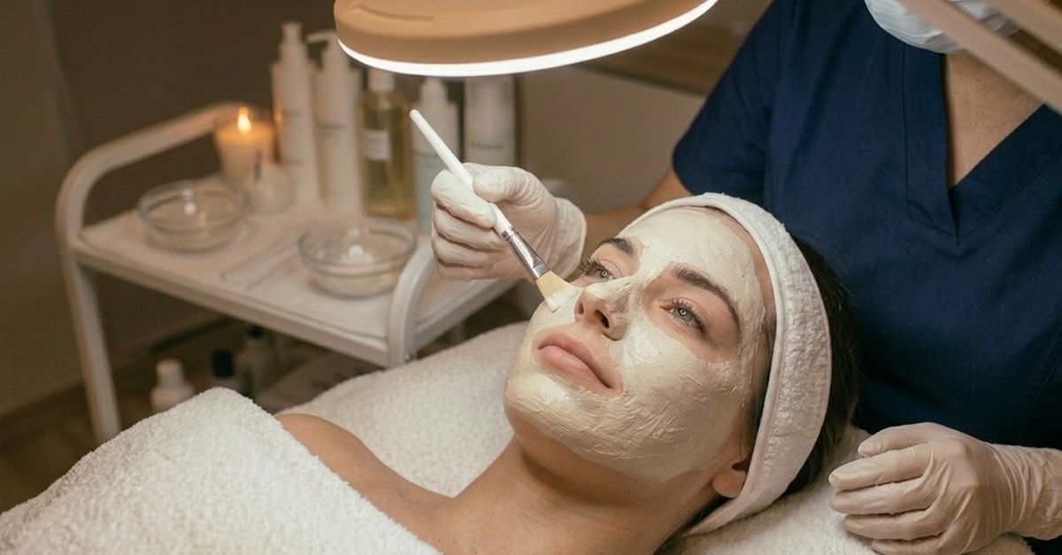 Tratamiento de higiene facial profunda en Málaga