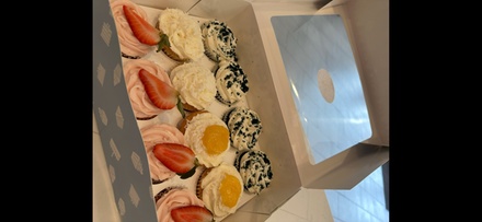 Four Pack of Cupcakes (Full Size) - Sweet Red Peach- Santa Clarita