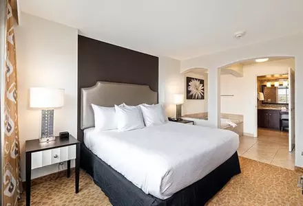 One-Bedroom Suite