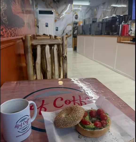 Quality Spends on Food and Drinks at Afaf Coffee