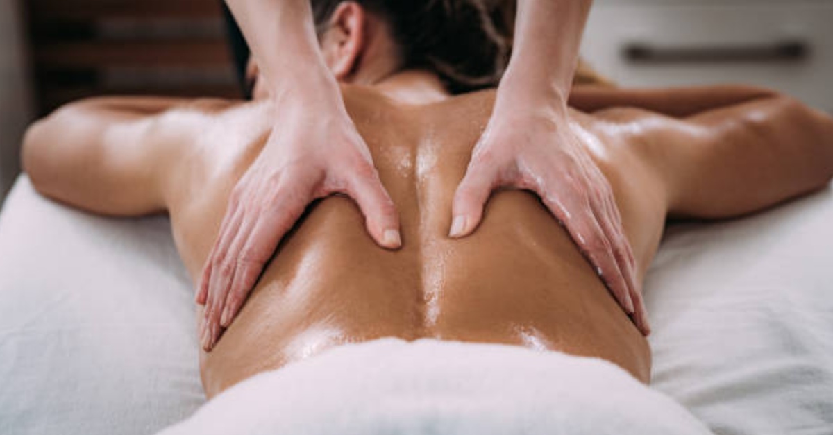 Masaje de cuerpo completo en Madrid