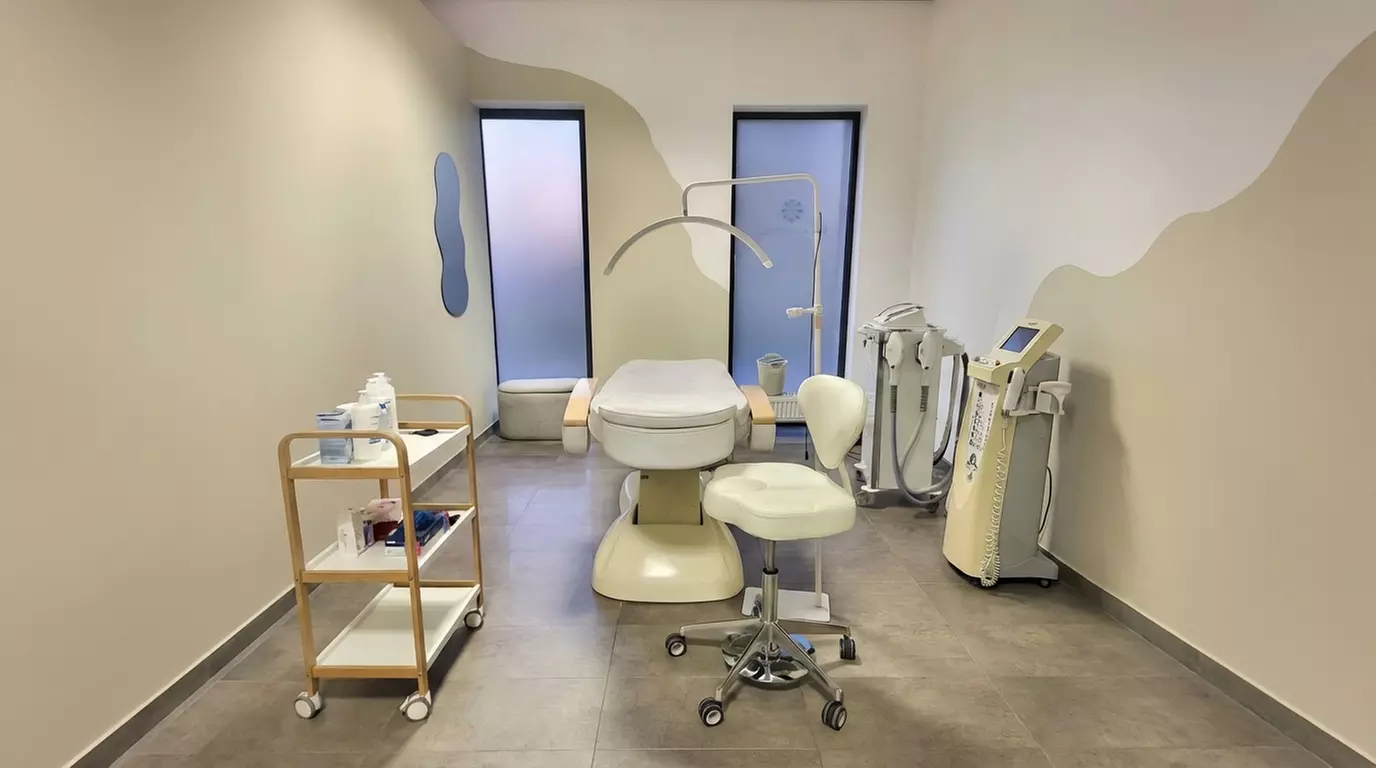 Depilacja laserowa SHR na wybrane partie ciała: 3 lub 6 zabiegów