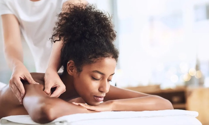 Image 5: Relax with a 60 Minutes Prenatal Massage or Massage of your Choice