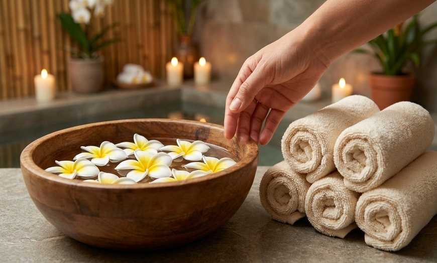 Image 6: Up to 55% Off on Couples Massage at Esteem Beauty Spa & Massage