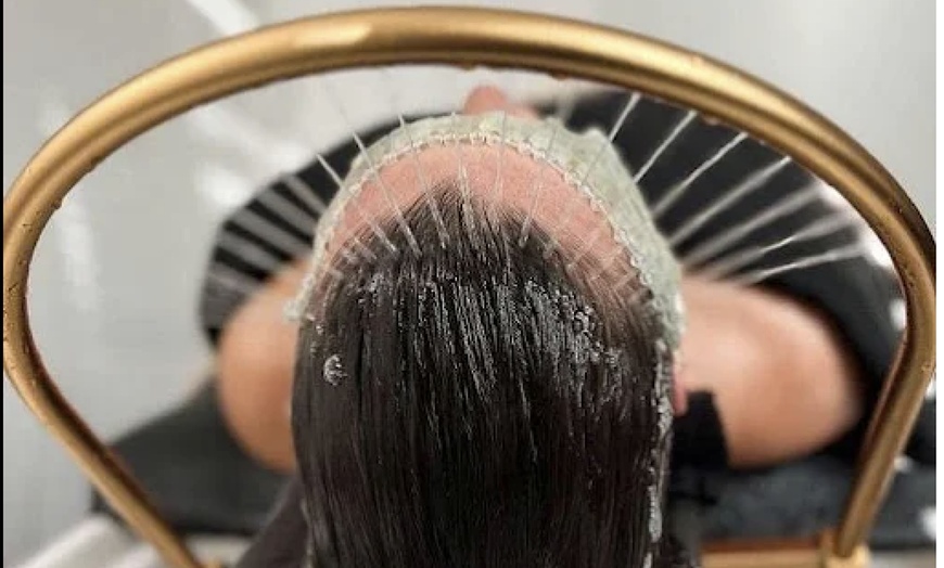 Image 2: Head Spa Treatments, Scalp Massages & Blowouts | JaneRockstar