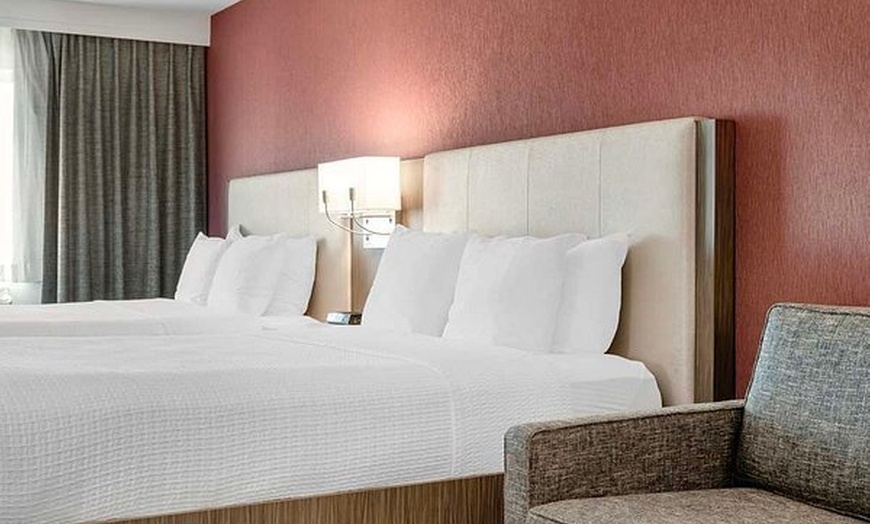 Image 30: Temecula Winery Resort with Spa and Vineyard Views