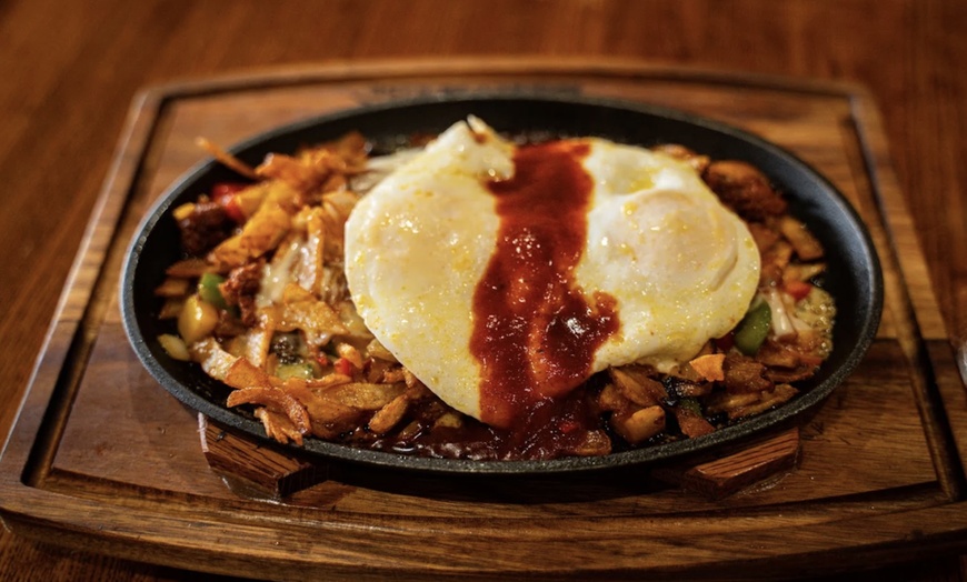 Image 6: Treat yourself to a 3-Course Tex-Mex Dinner with Drinks for Two 