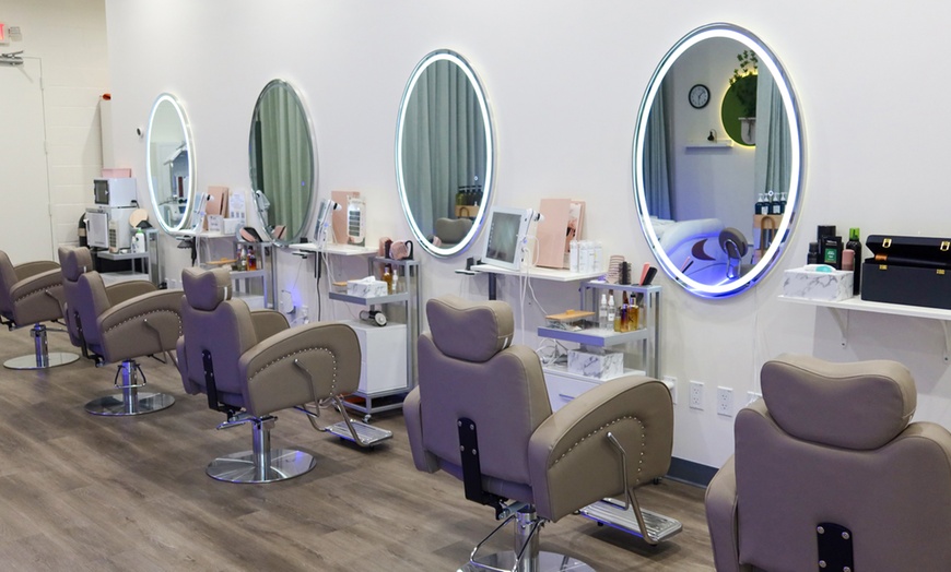 Image 2: Restore Scalp Vitality & Melt Away Stress with Signature Scalp Spa