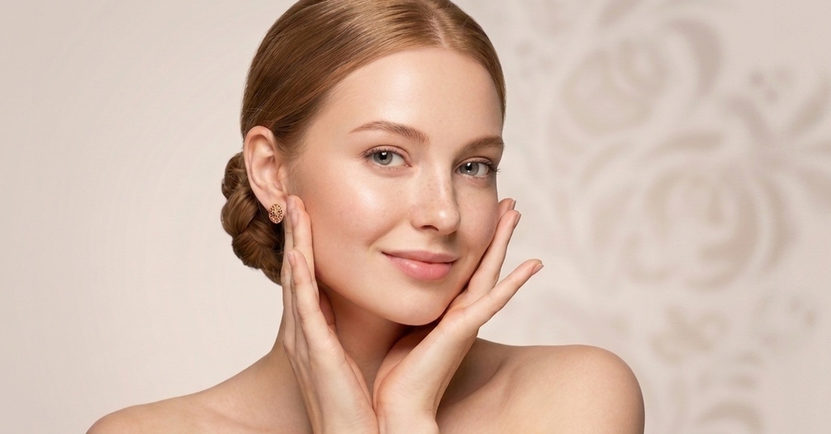 Limpieza facial con máscara LED y tratamiento personalizado en Valencia