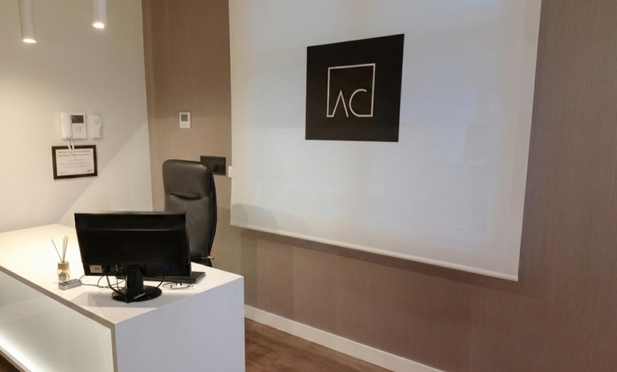 Image 3: 2, 4 o 6 sesiones combinadas con presoterapia médica y masaje