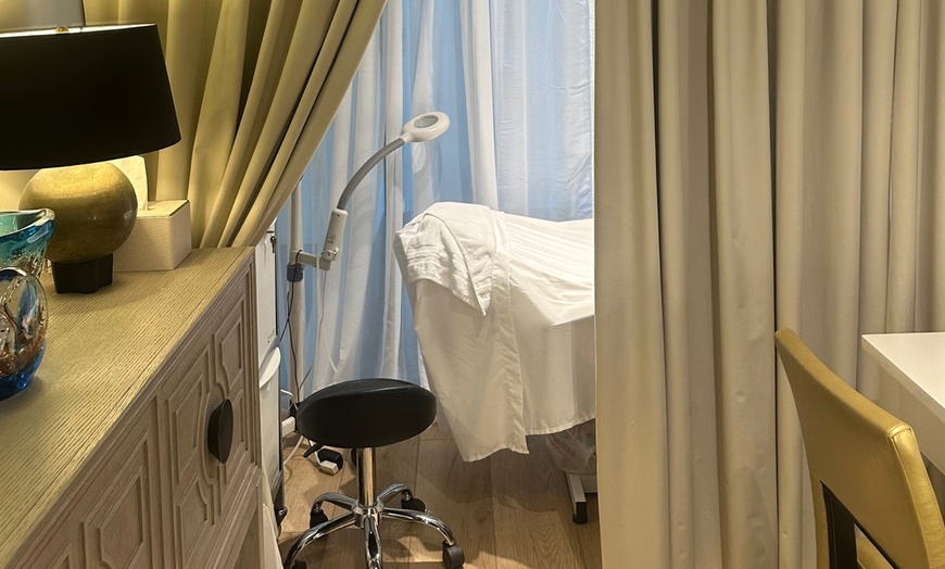 Image 4: Pamper Your Hands: Indulge in Spa and Gel Manicures!