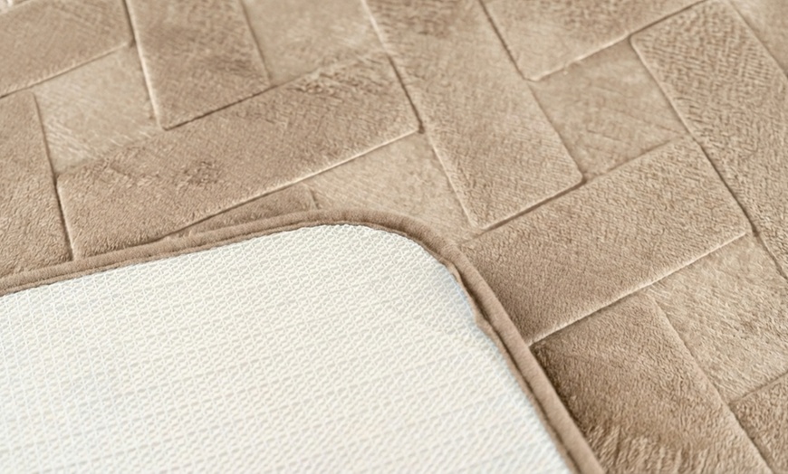 Image 12: Juego de 3 alfombrillas absorbentes de secado rápido para el baño