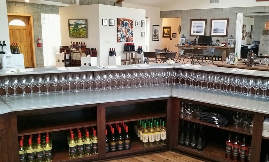 Image 4: Expanded wine tasting with flights and bottle to go