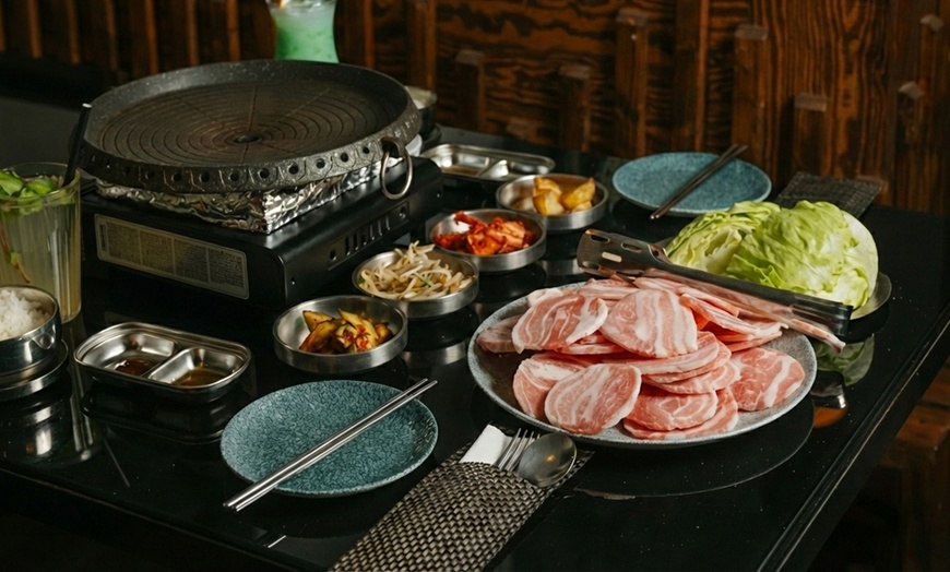 Image 3: Koreanischer BBQ-Tischgrill nach Wahl für 2 oder 4 Personen