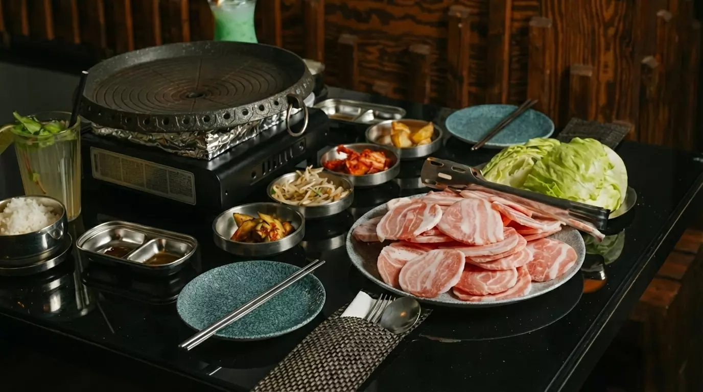 Koreanischer BBQ-Tischgrill nach Wahl für 2 oder 4 Personen