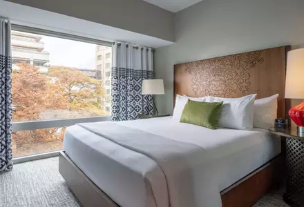 River-View King Suite