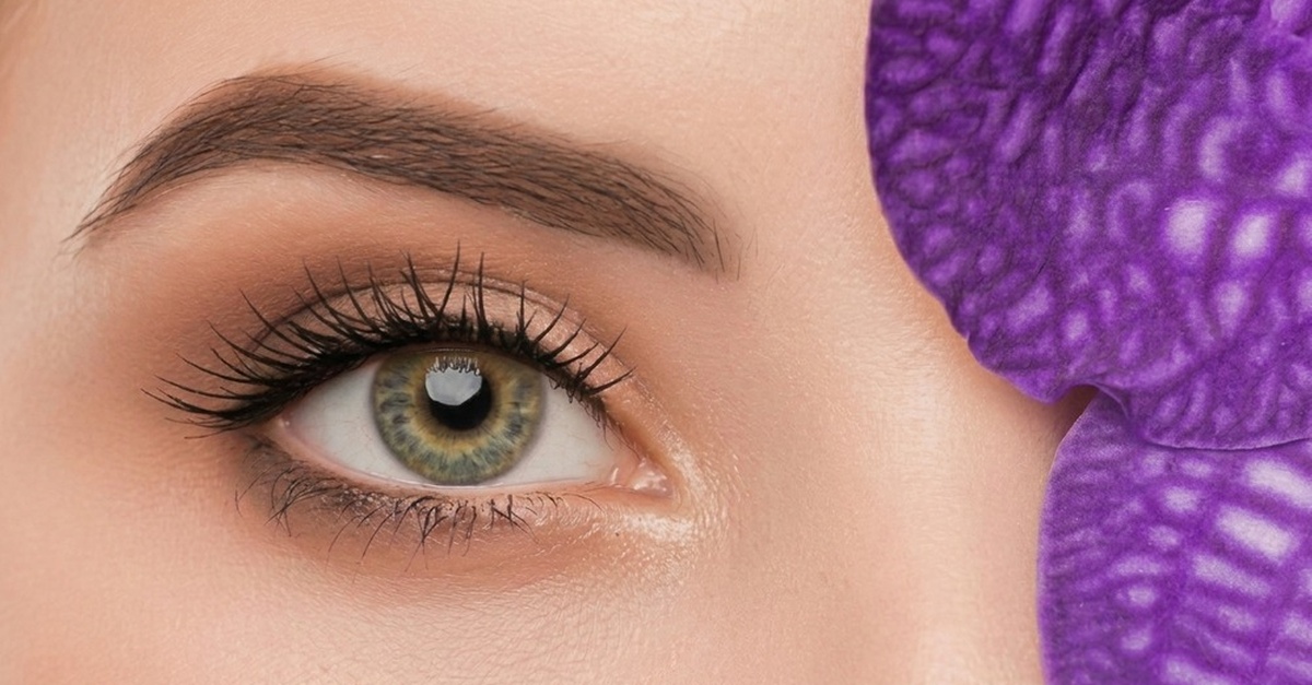 Laminado de cejas o lifting de pestañas con tinte en Málaga